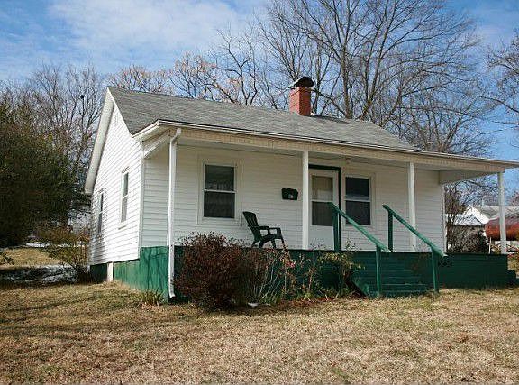 3rd image of 903 Stonecutter St
