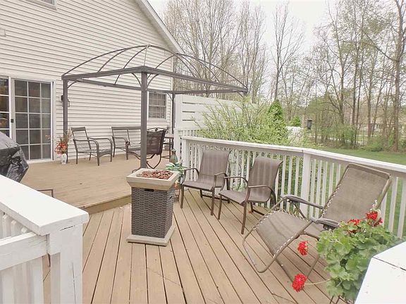 5th image of 54083 Martinsville Ct