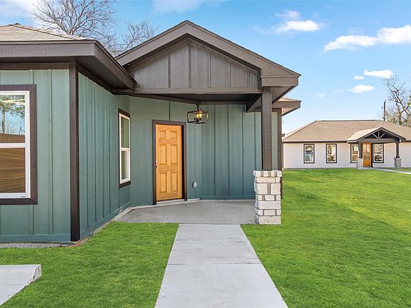 4th image of 4656 N Teague St