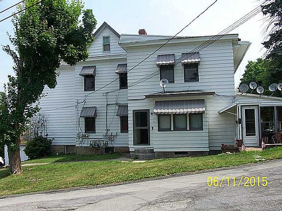 3rd image of 417 N Highland Ave