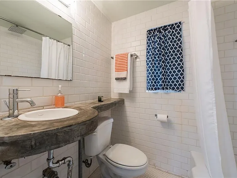 1212 Castle Hill St #7 — Photo 26
