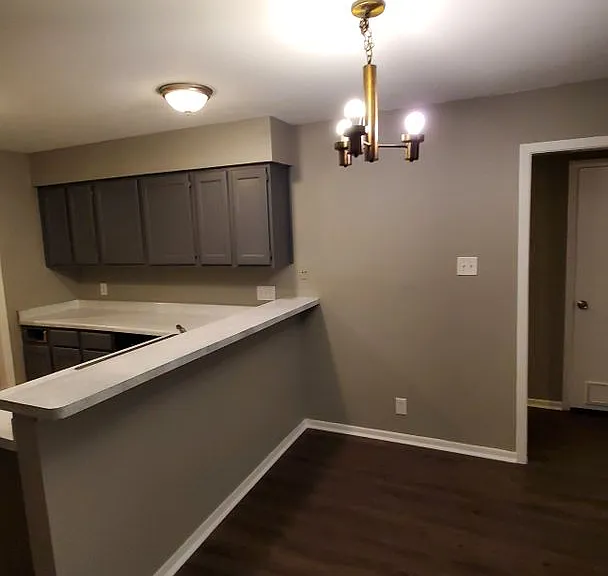 4704 Oakfield Way — Photo 6