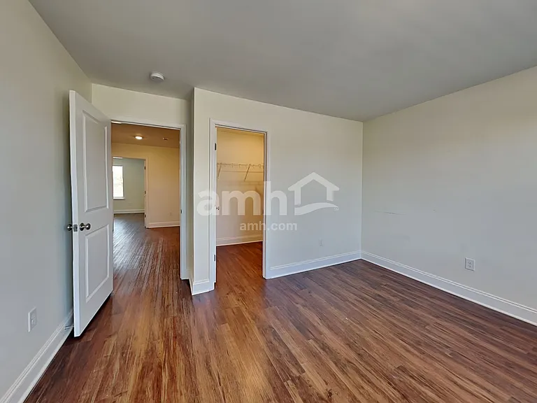 5223 Valor Dr — Photo 19
