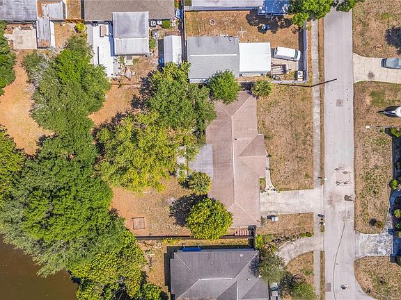 3rd image of 5007 S HESPERIDES STREET