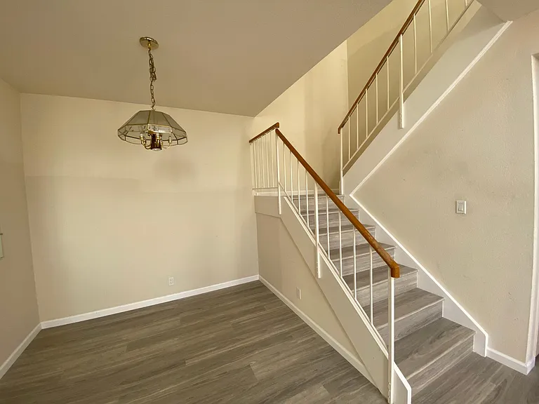 34266 Kenwood Dr — Photo 8