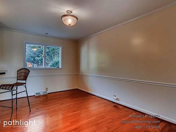 3rd image of 643 Westwood Dr