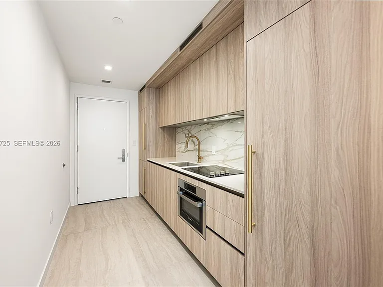 77 SE 5th St #1505 — Photo 23
