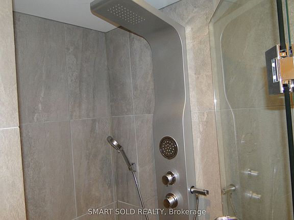5th image of 54 Muirlands Dr #Basement