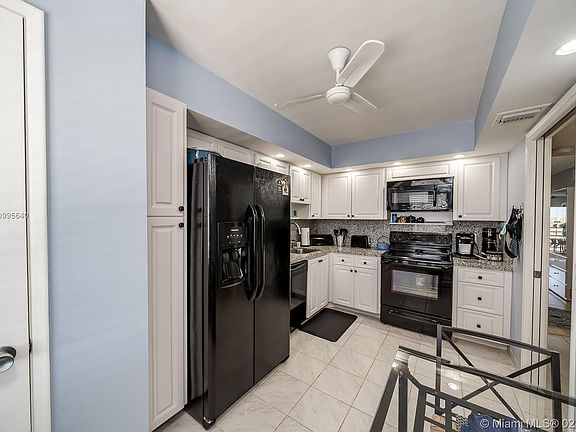 Home For Sale In PALM AIRE C C APTS 104 CO