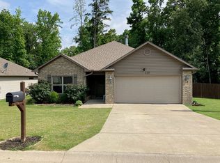 139 Eel Pl, Hot Springs, AR 71913