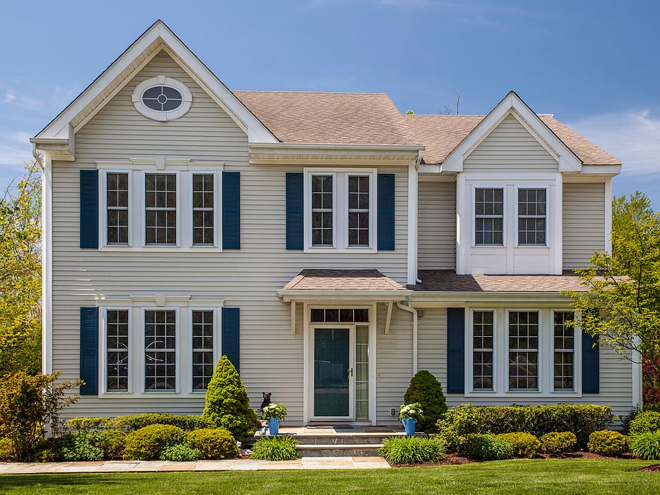 1st image of 31 Fellowship Ln
