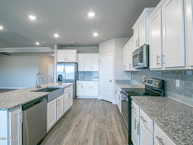 5209 Fairbury Way — Photo 8