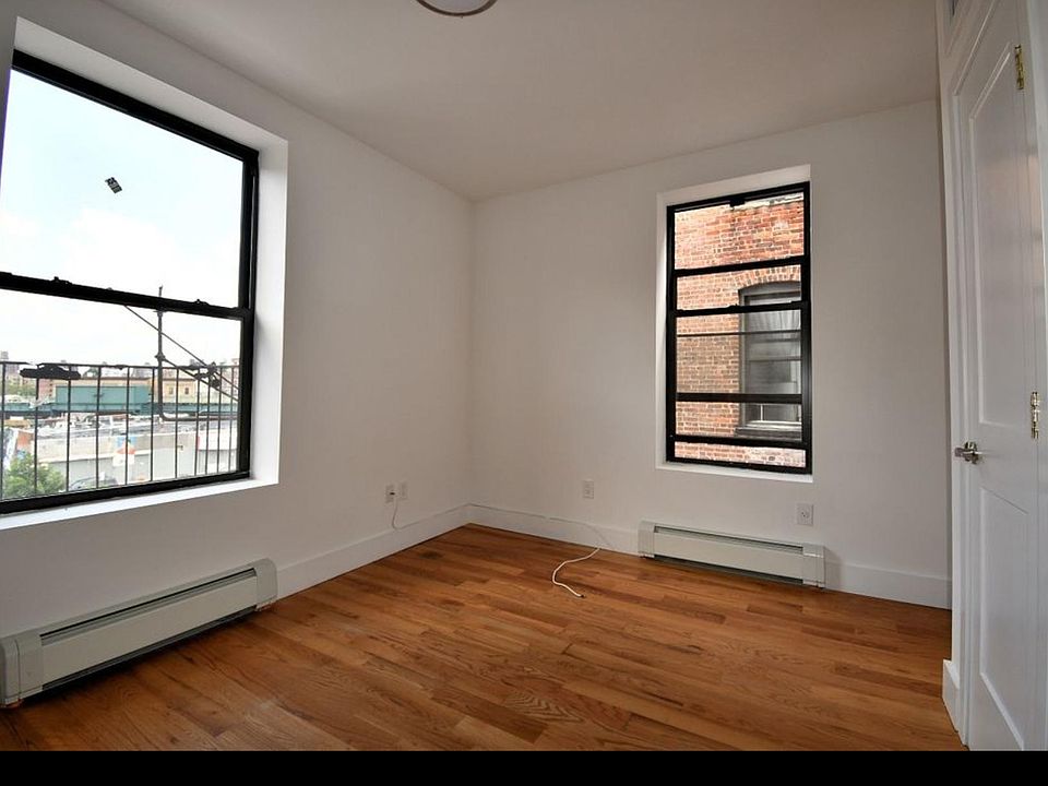 1st image of 1019 Southern Blvd APT 5