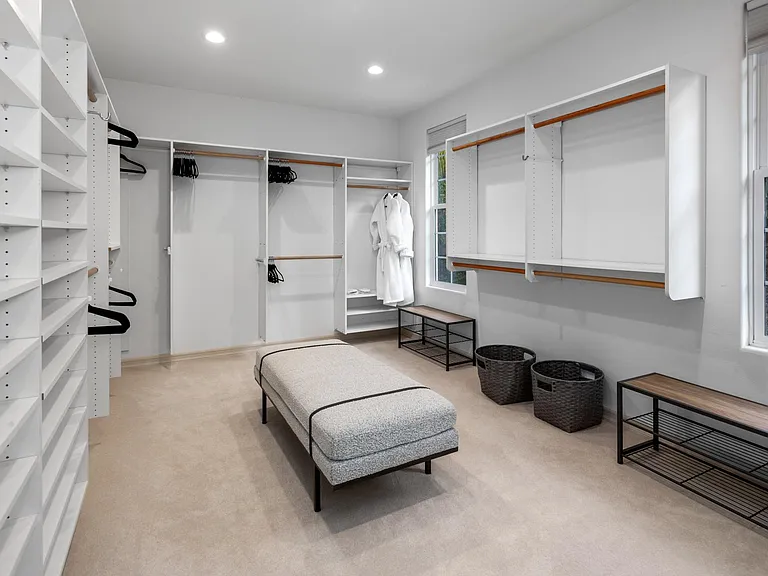 Whitesands Dr — Photo 31