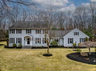 3 Deerfield Way, Andover, MA 01810