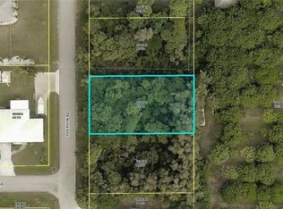 12422 Dolphin Rd, Bokeelia, FL 33922