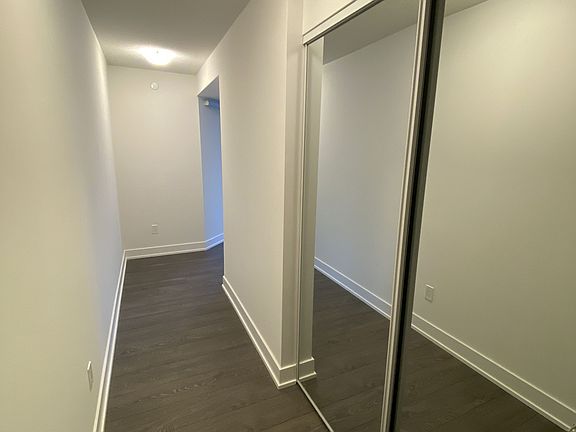 5th image of 7 Mabelle Ave #702