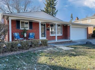 15001 Maplewood Ln, Plymouth, MI 48170