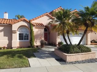 1 Portofino Dr, Vista, CA 92081