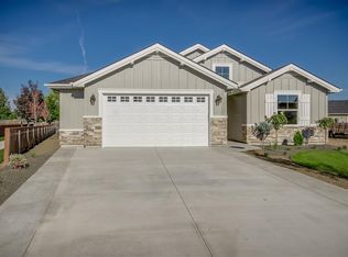 2671 N Whitebird Pl, Meridian, ID 83646