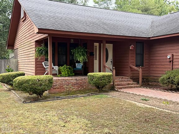 5th image of 306 Forrest Dr