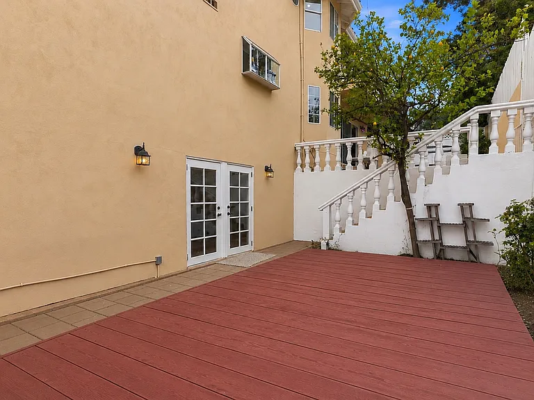Gladiola Dr — Photo 27