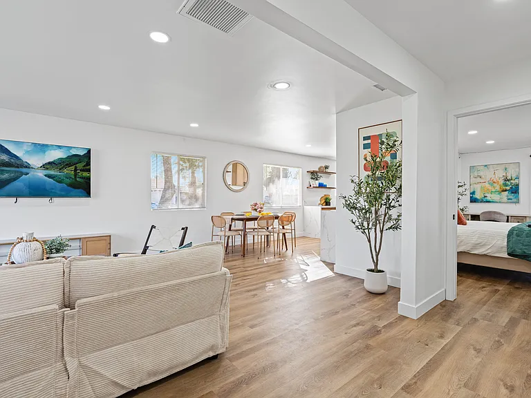 1103 Church St — Photo 11