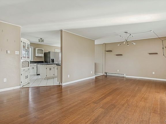 3rd image of 24272 Perch Lake Rd