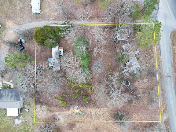 2nd image of 592 Douthitt Rd