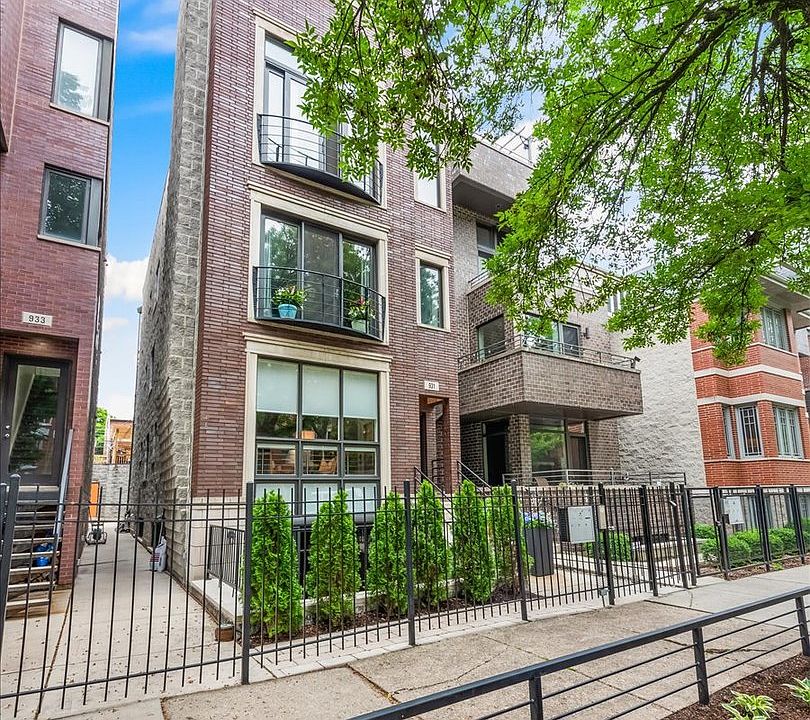 1st image of 931 N Winchester Ave #2