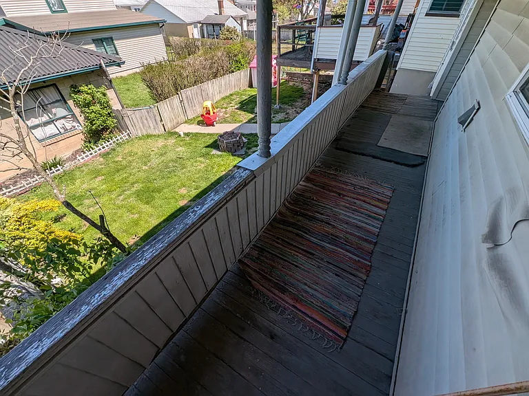 210 Coal St — Photo 17