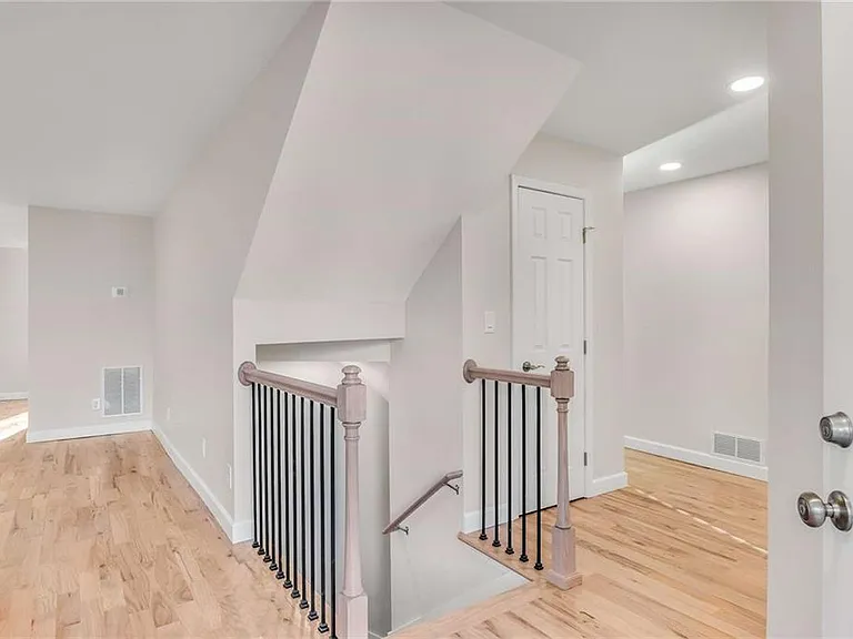 3412 Belleford Ct NE — Photo 23