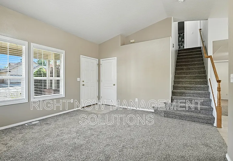 5199 E Rocky Bar Dr — Photo 4