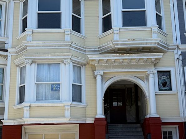 174 8th Ave