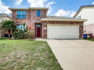 2117 Deniro Dr, Fort Worth, TX 76134