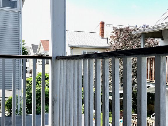 4th image of 236 Cedar St #2