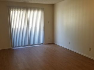 837 SW Tyler St APT 9, Topeka, KS 66612