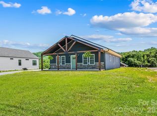 364 Carolina Ave #2, Marion, NC 28752