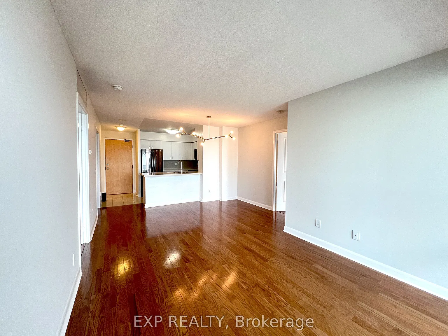 3 bed, $3,250 — Photo 2