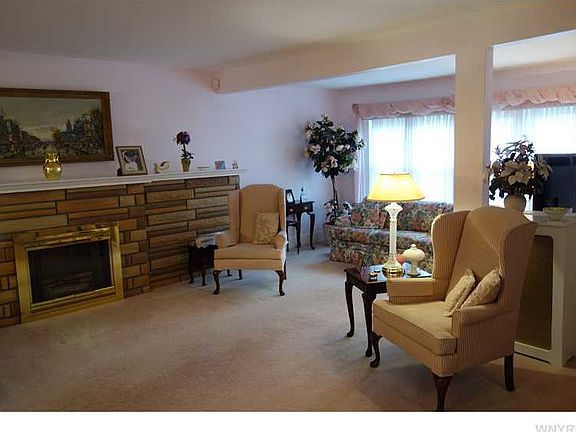 4th image of 94 Lovering Ave
