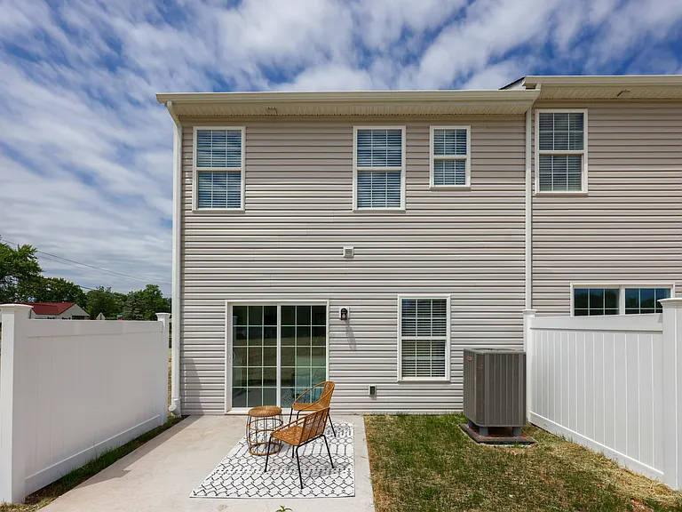 Aspen Ridge Townhomes — Photo 30
