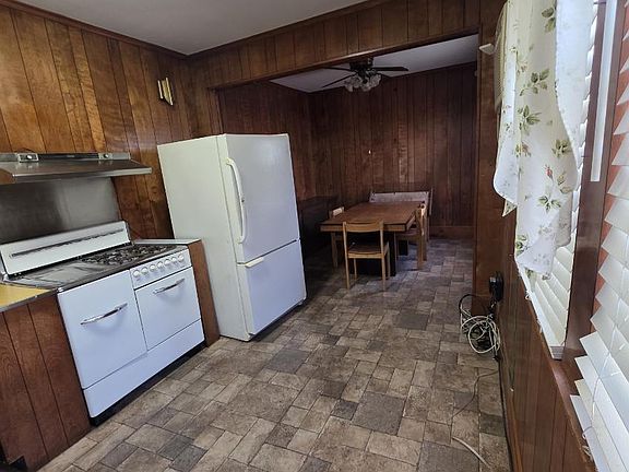 4th image of 6935 Hessler Ave #1