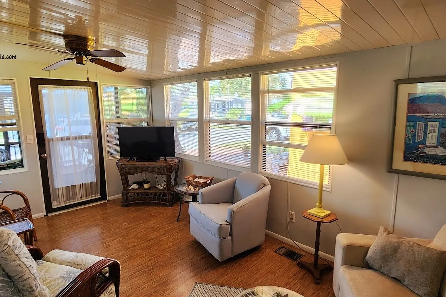 2 bed, 1.0 bath, $3,674 — Photo 1