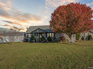 14320 Annabell Rd, Carleton, MI 48117