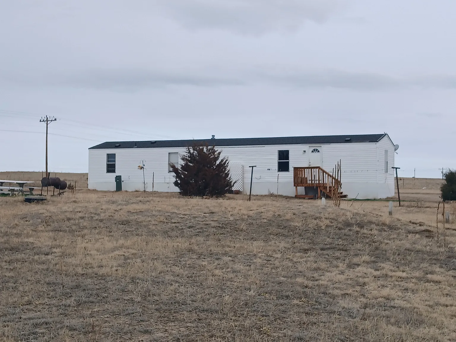 3 bed, 1000 sqft, $1,800 — Photo 2