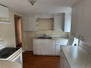 332 Greenwood St #332, Worcester, MA 01607