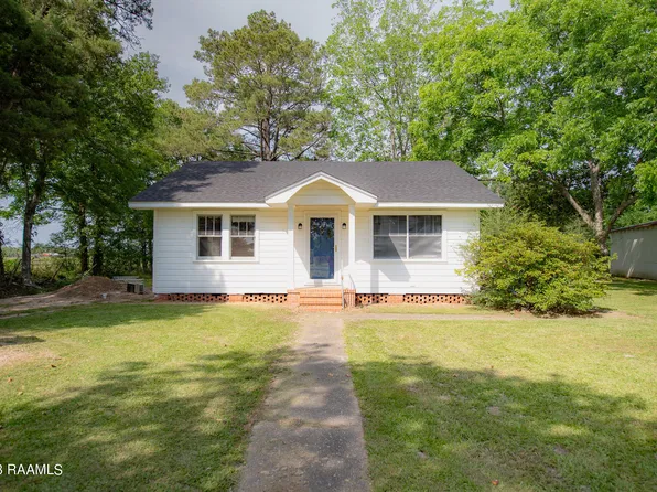 1516 Pitreville Hwy, Church Point, LA 70525