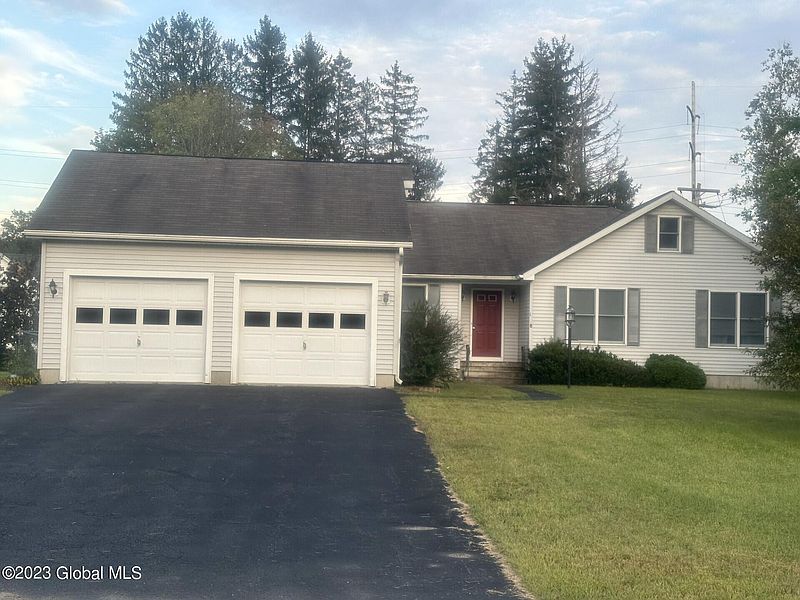 2nd image of 1 Cloverleaf Drive