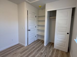 1321 NE 7th St #B, Grants Pass, OR 97526