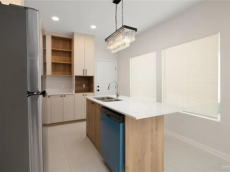 4305 Heron Ave #6 — Photo 12
